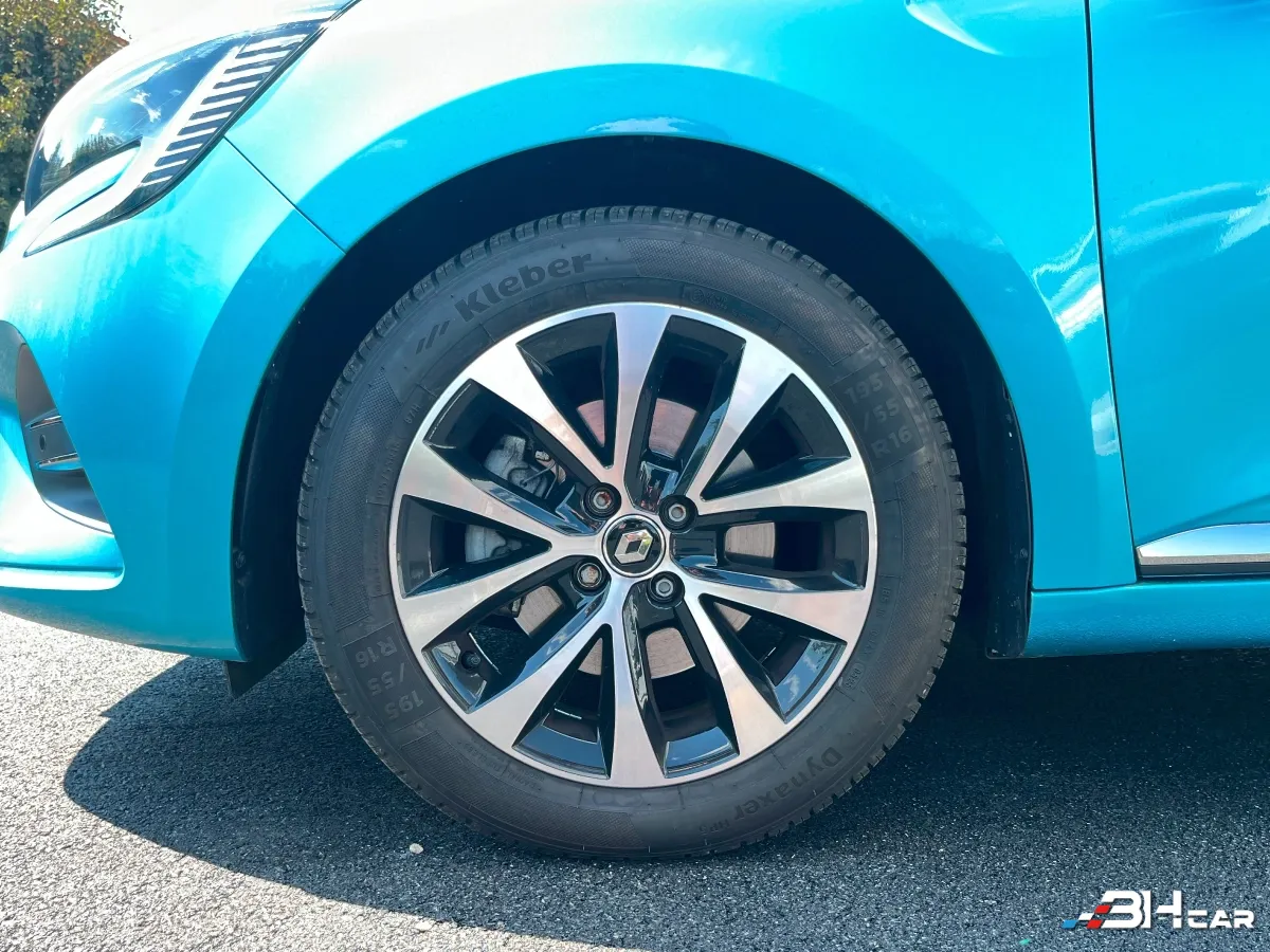 Renault Clio - photo 26