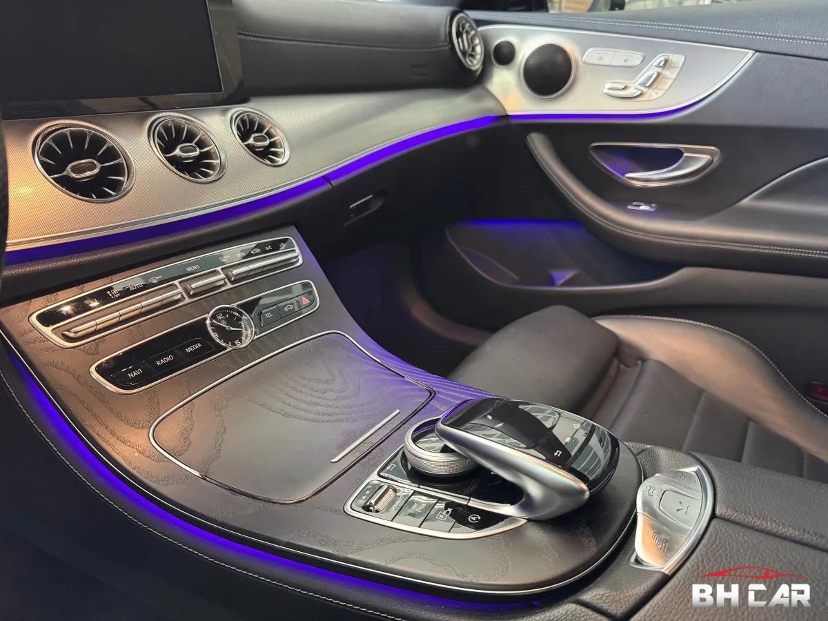 Aperçu indisponible de Mercedes-Benz Classe E