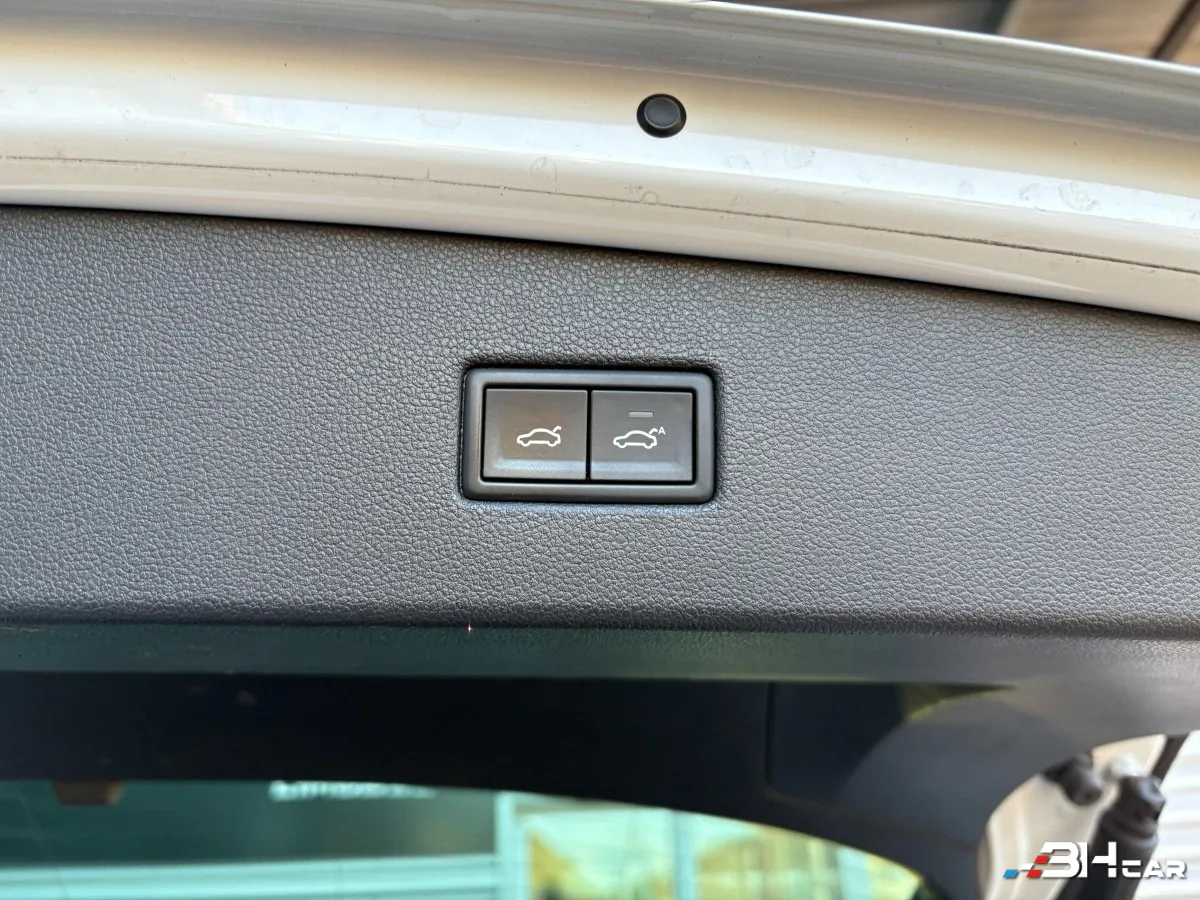 Volkswagen Tiguan - photo 20