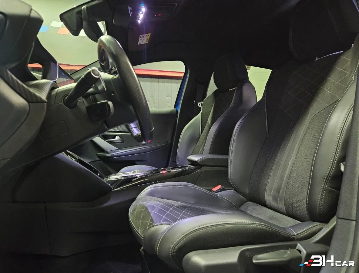 Peugeot 208 - photo 7