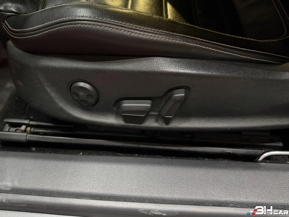 Volkswagen Scirocco - photo 26