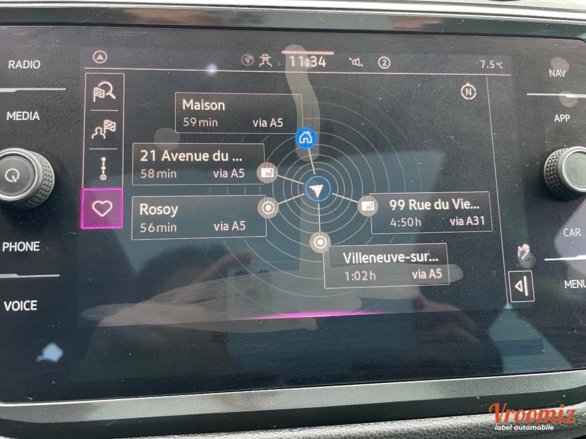 VOLKSWAGEN TIGUAN ELEGANCE