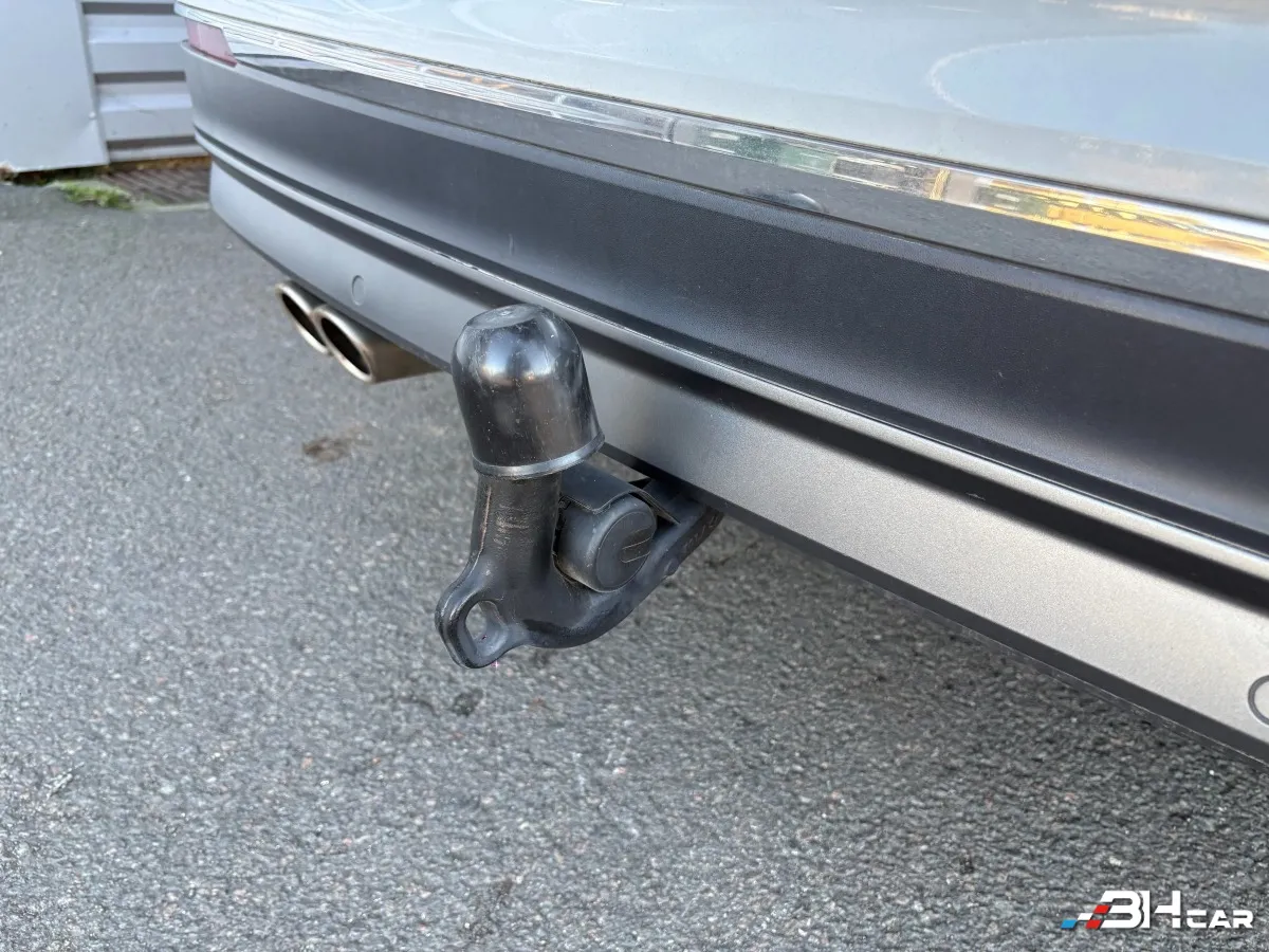 Volkswagen Tiguan - photo 22
