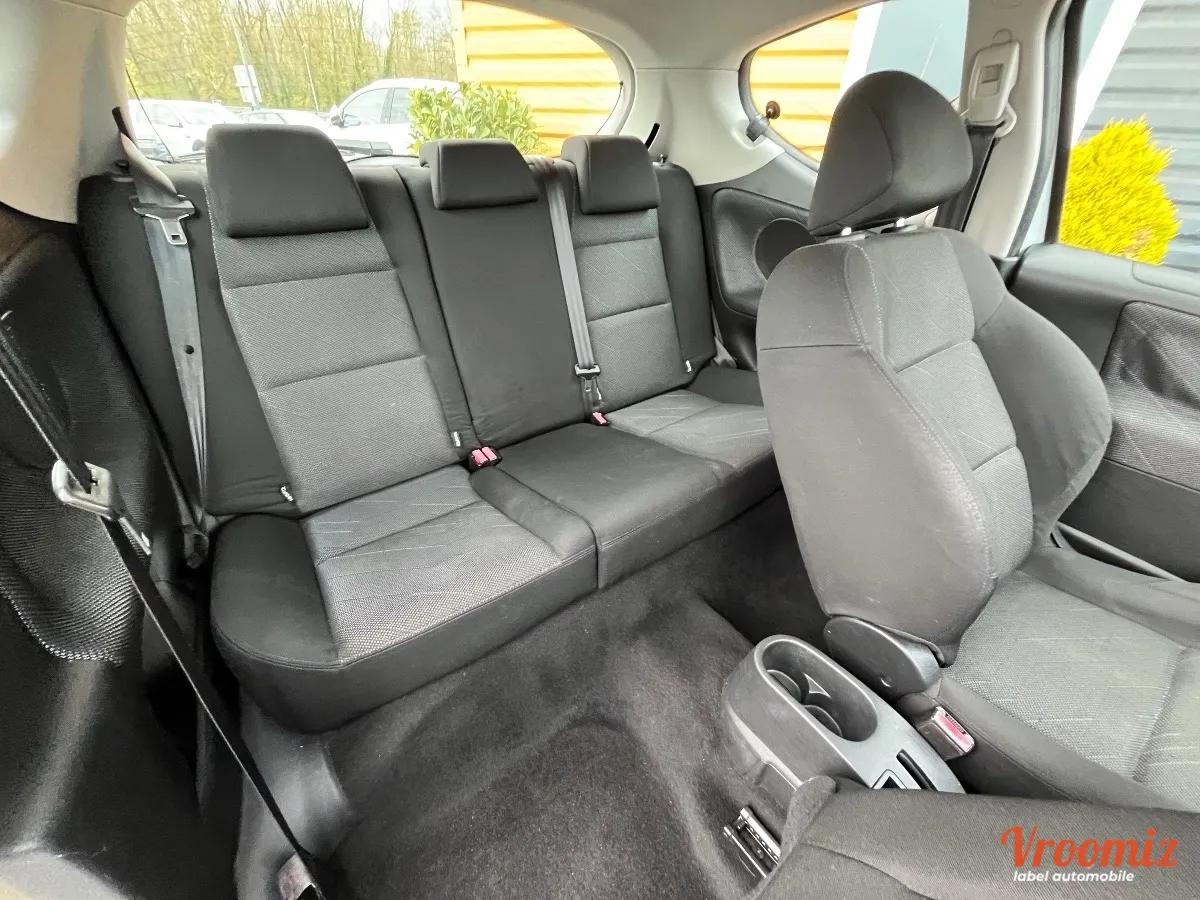 PEUGEOT 207 1.4 HDi 70 CH