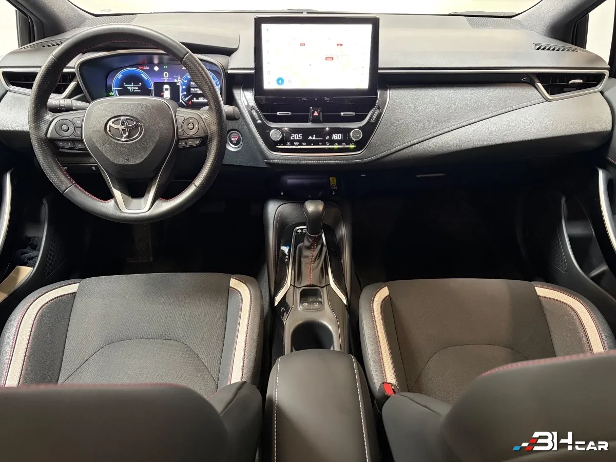 Toyota Corolla - photo 10