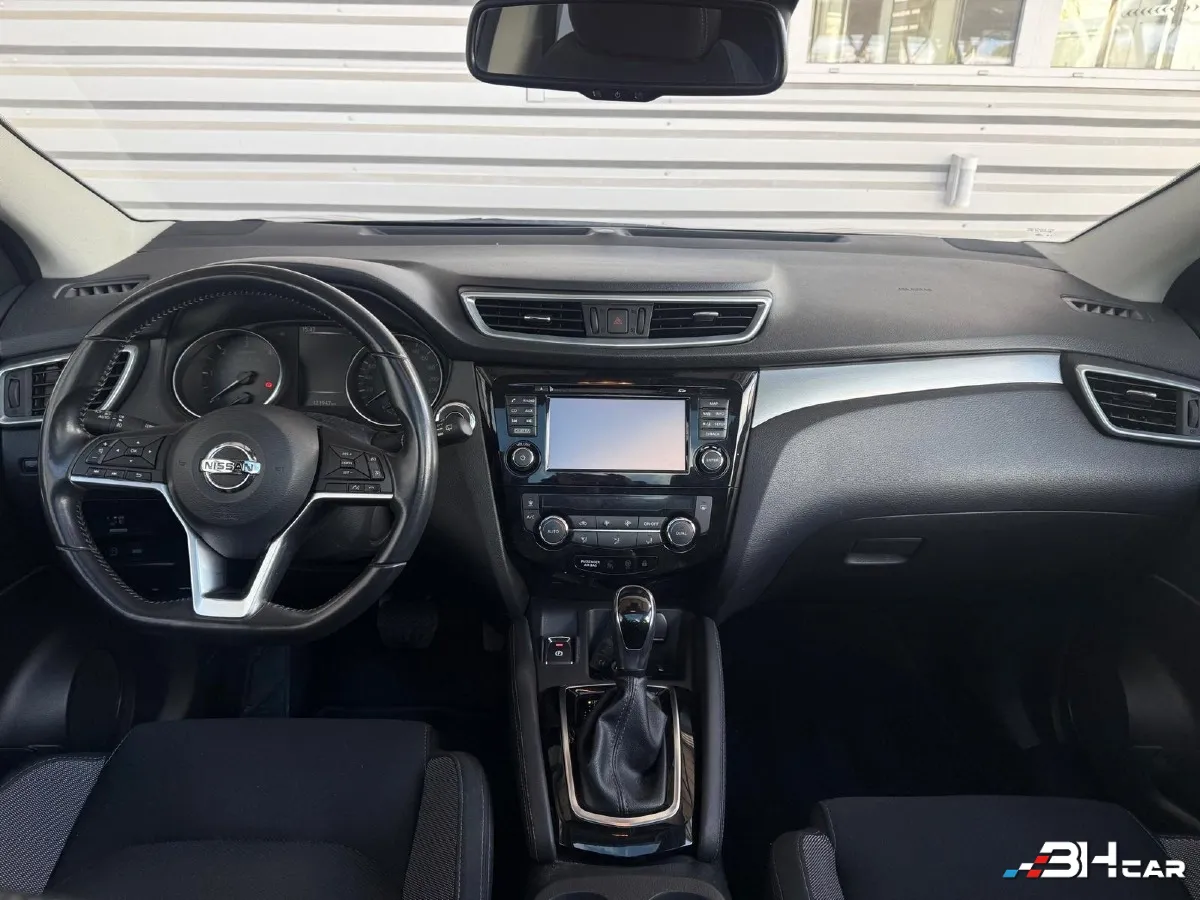 Nissan Qashqai - photo 12