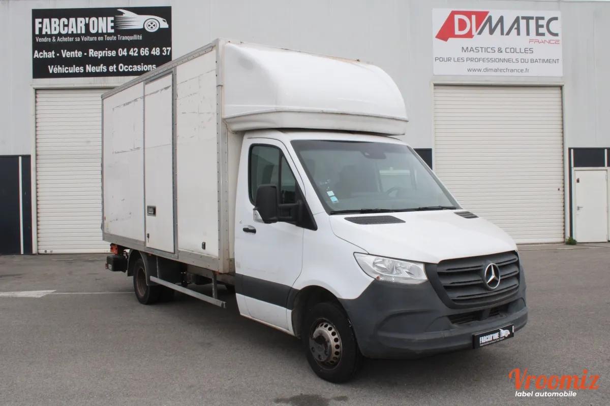 MERCEDES-BENZ SPRINTER 5-t Camion plate-forme hayon / Châssis 514 CDI 143cv - Garantie 12 Mois