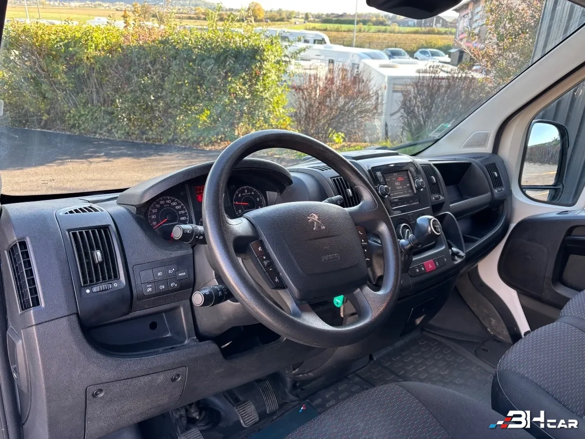 Peugeot Boxer Vu - photo 10