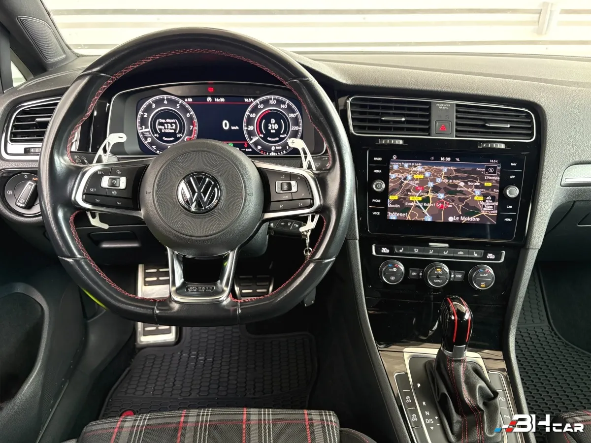 Volkswagen Golf - photo 13