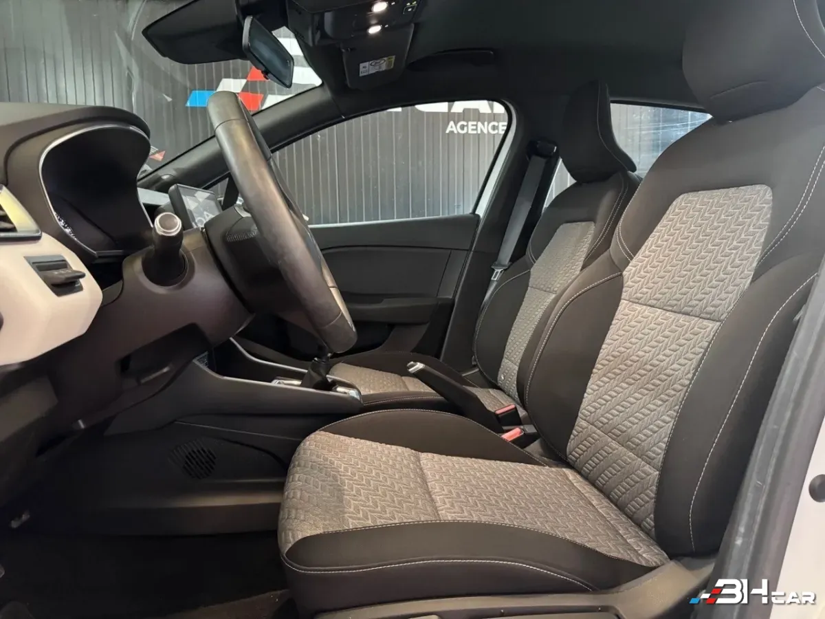 Renault Clio - photo 8