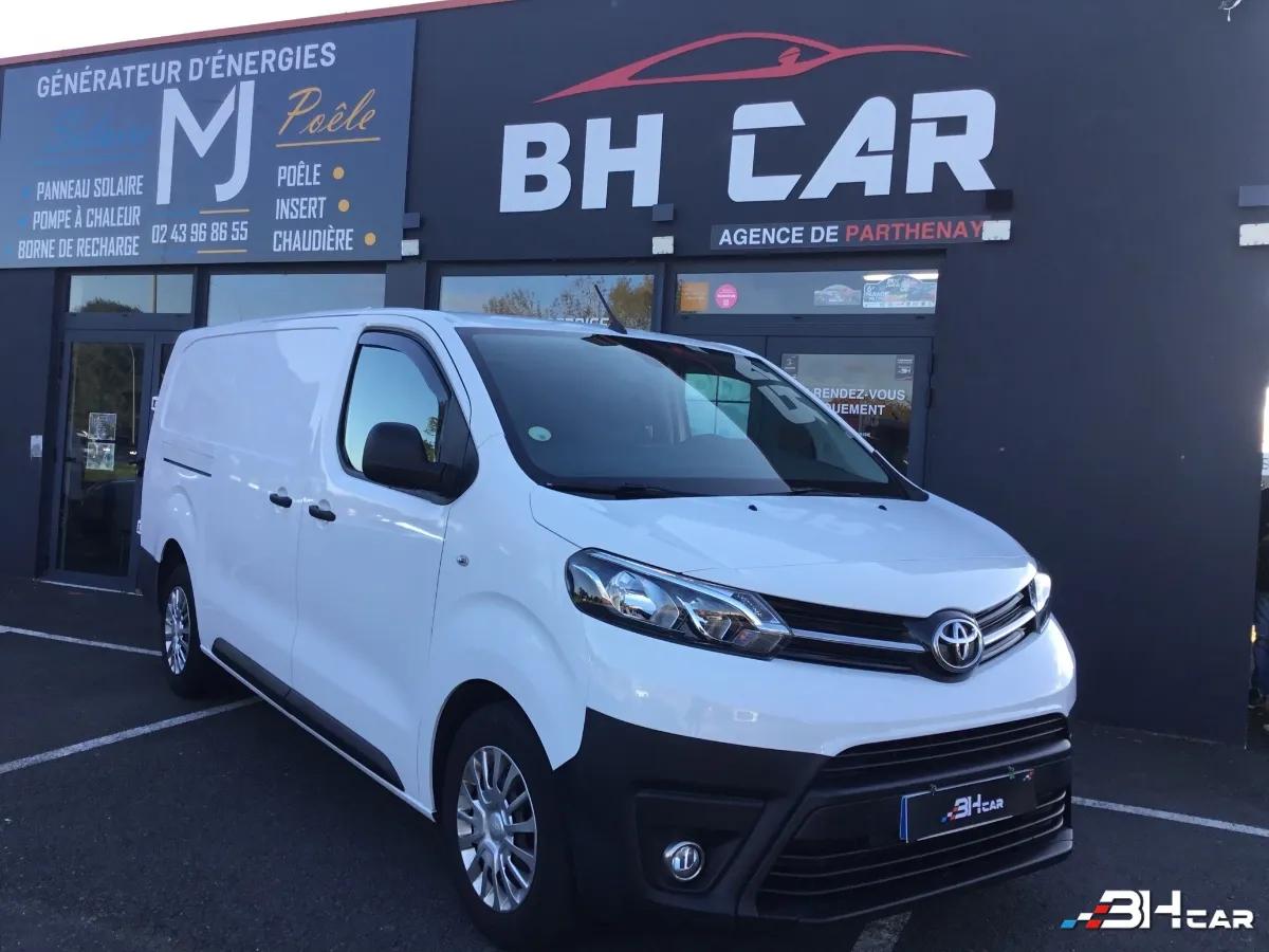 Image: Toyota Pro Ace 2L DIESEL D4D 120CH LONG L3 BUSSNESS 3 PLACES  *** SANS TVA ***