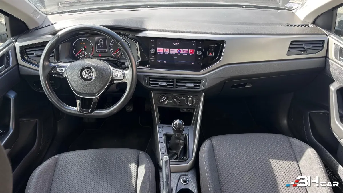 Volkswagen Polo - photo 8