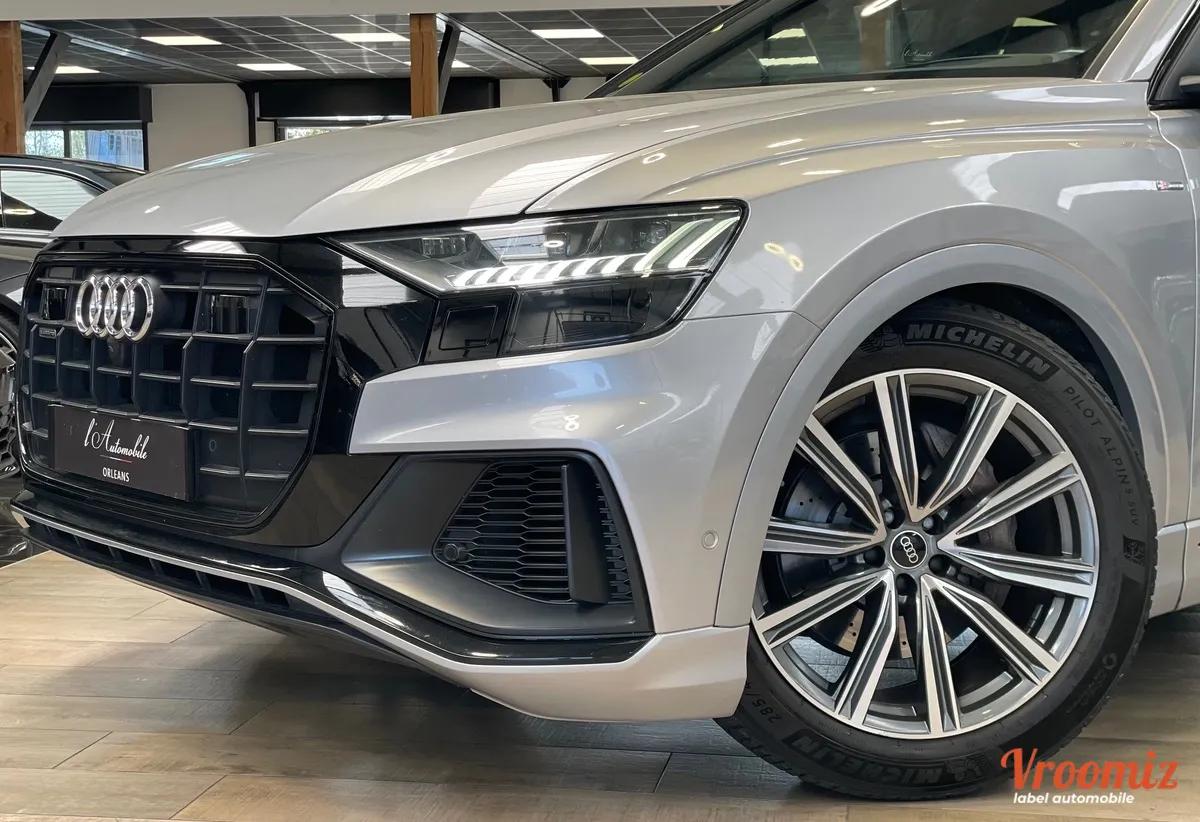Audi Q8 
