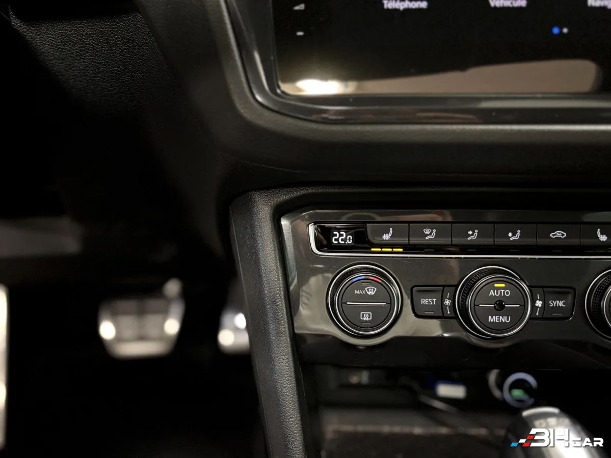 Volkswagen Tiguan - photo 27