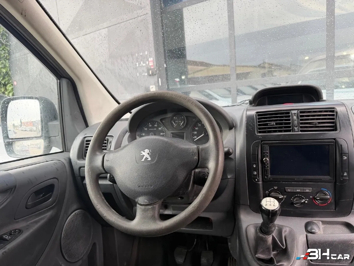Peugeot Expert Vu - photo 9