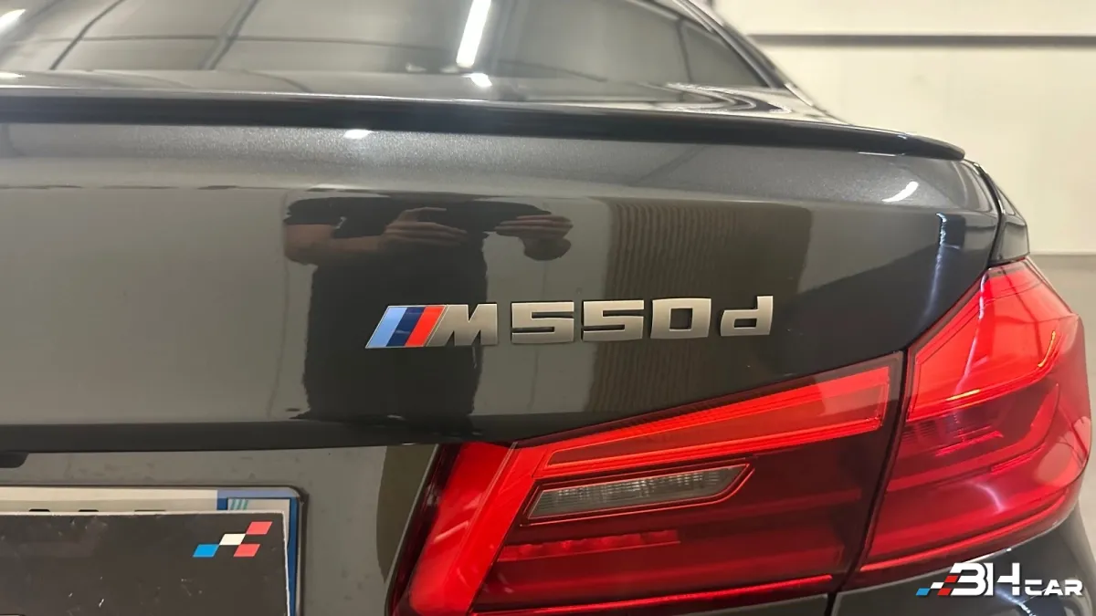 Bmw M550 - photo 48