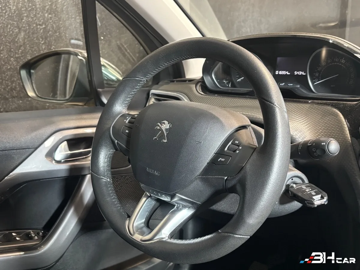 Peugeot 2008 - photo 13