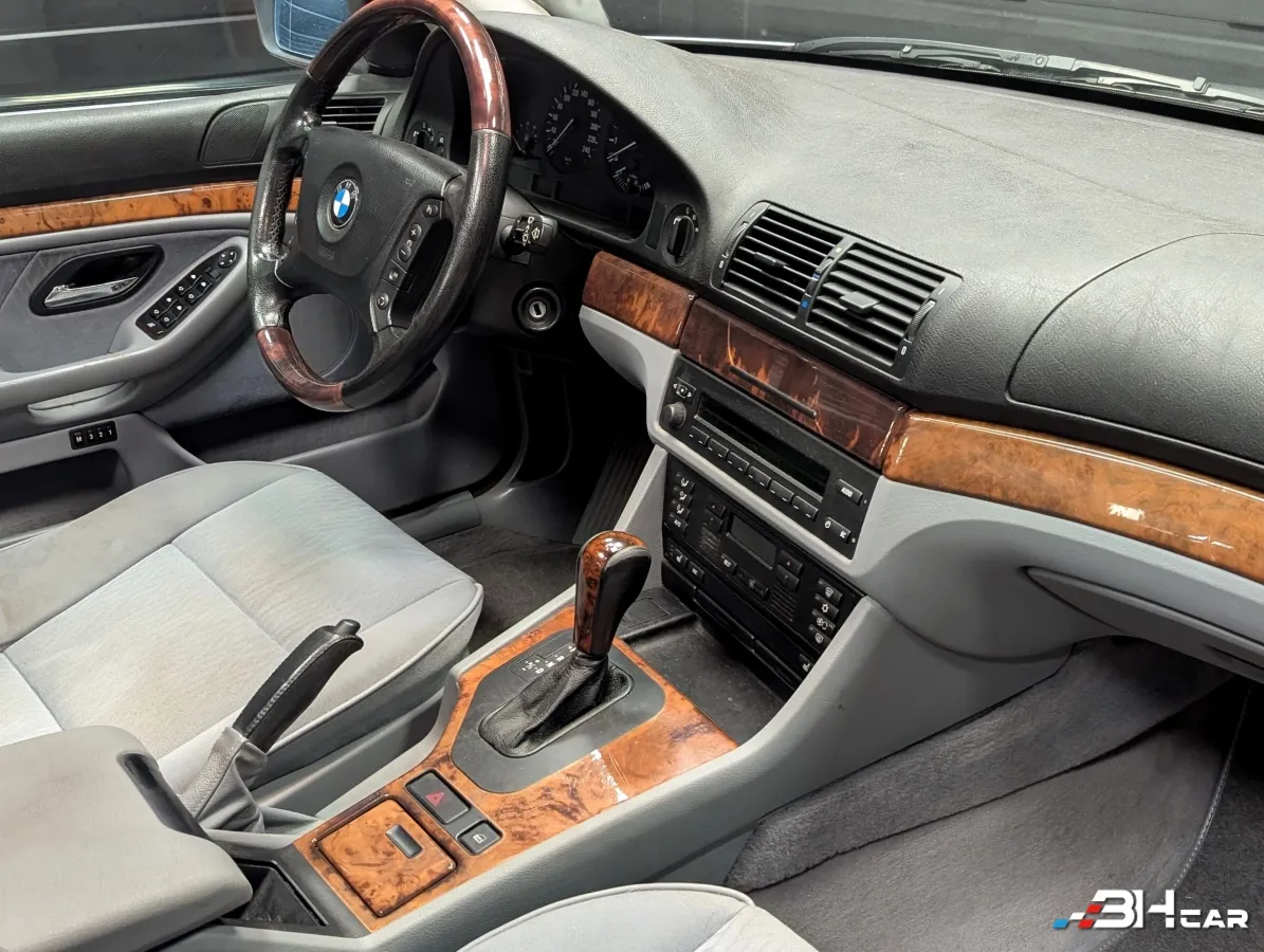 Bmw Serie 5 - photo 11