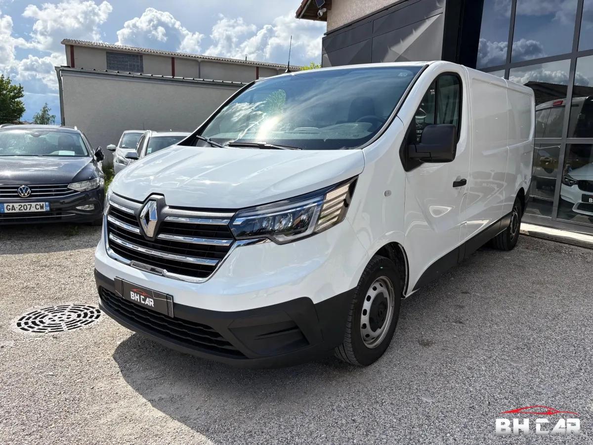 Image: Renault Trafic 2.0 120cv L2H1 - TVA Récupérable
