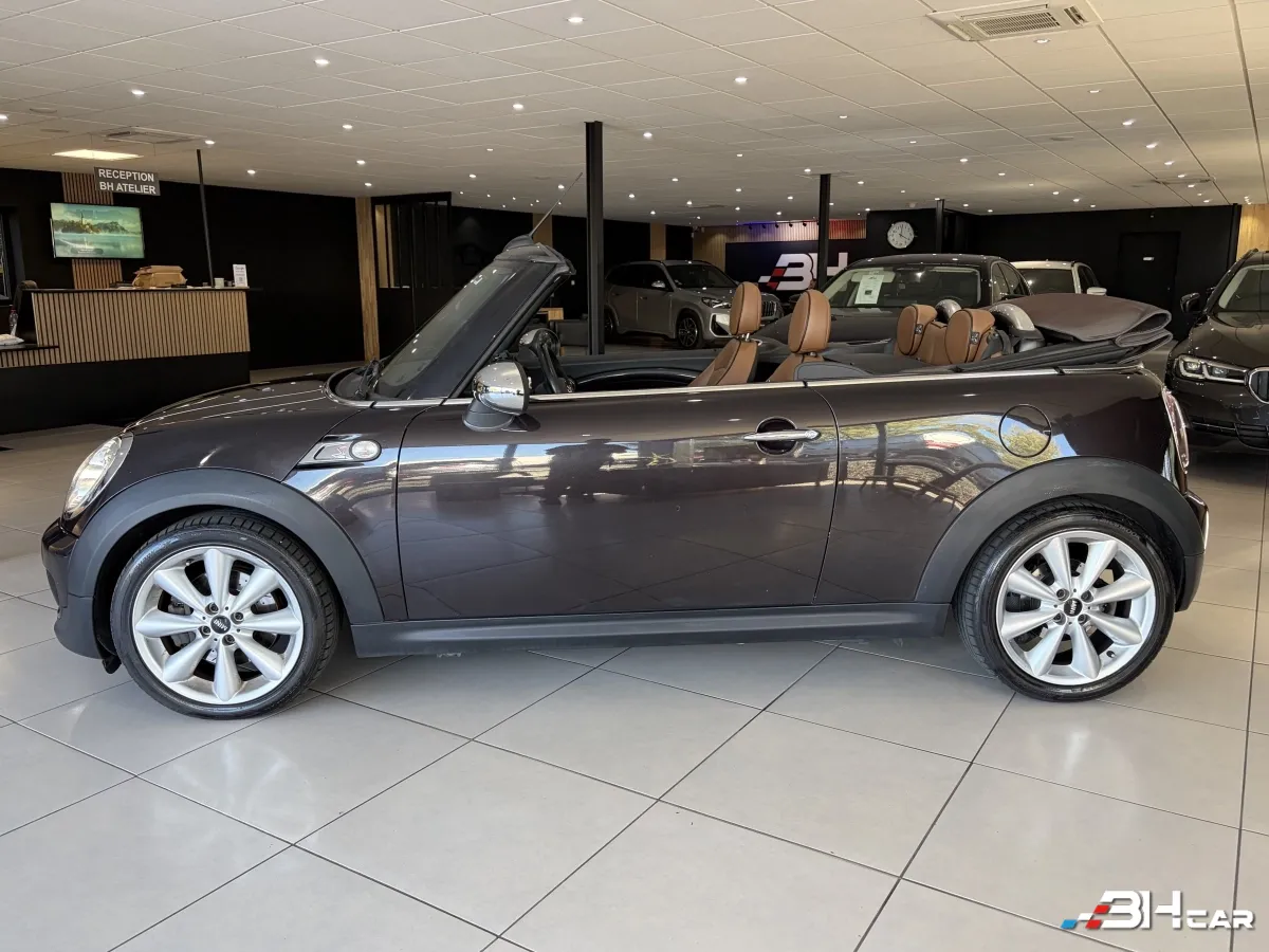 Mini Cabrio - photo 4