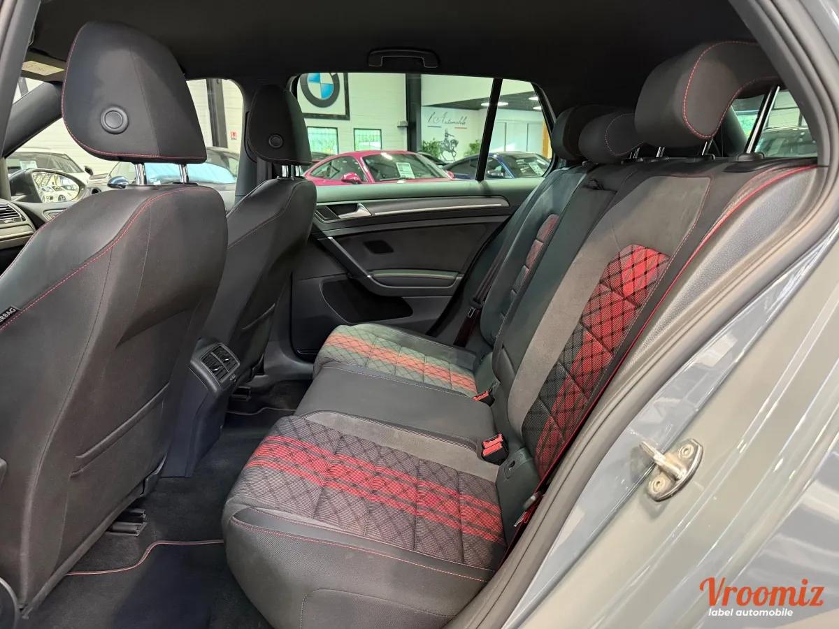 Volkswagen Golf 2.0 TSI 290 GTI TCR DSG BVA