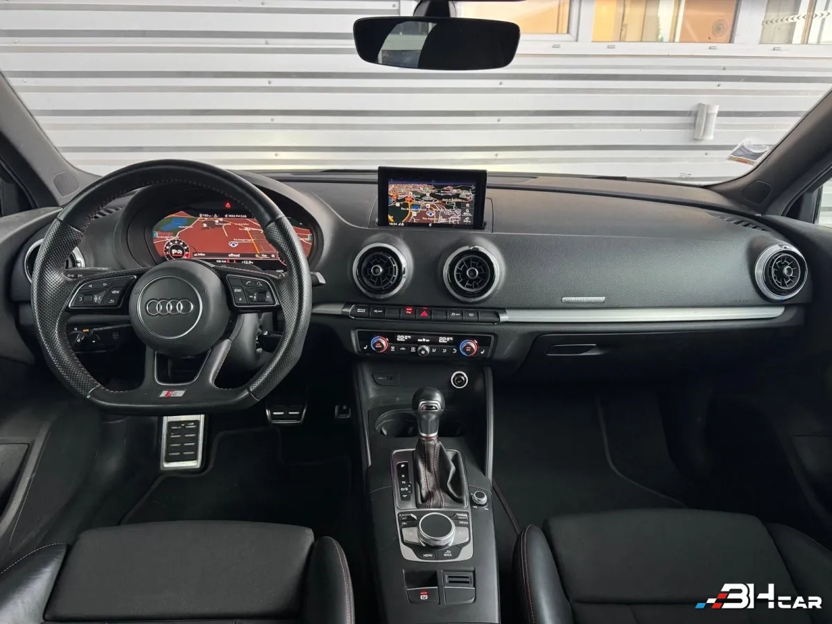 Audi S3 - photo 11
