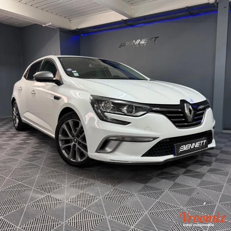 RENAULT Megane