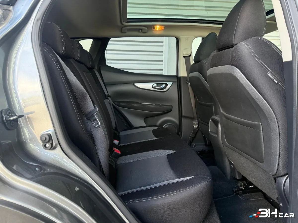 Nissan Qashqai - photo 11
