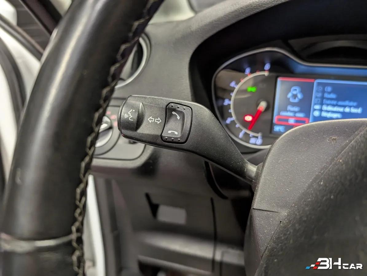 Aperçu indisponible de Ford S-max