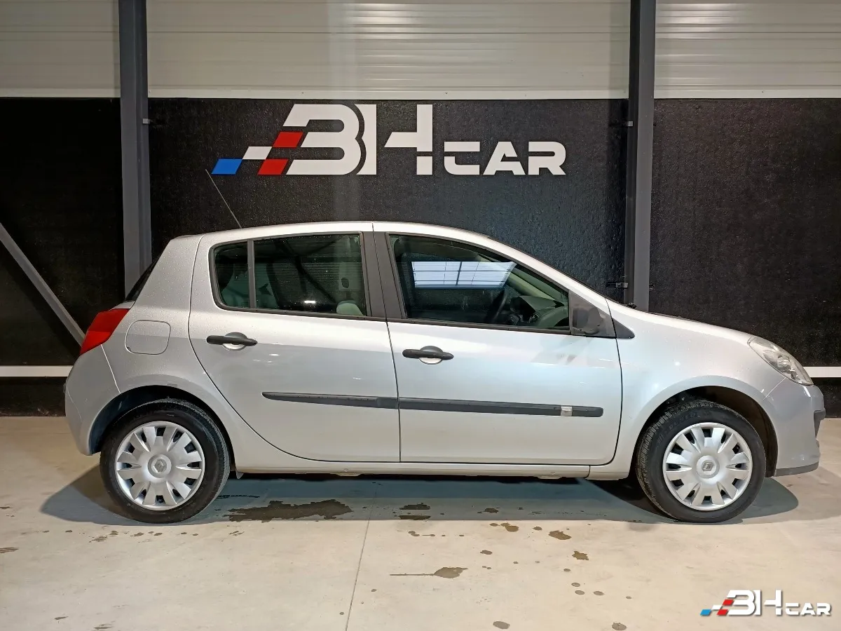 Renault Clio - photo 6