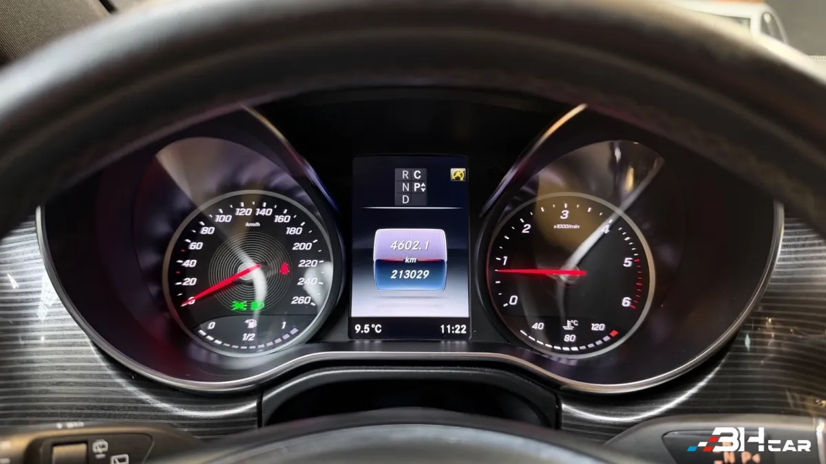 Mercedes Classe V - photo 22