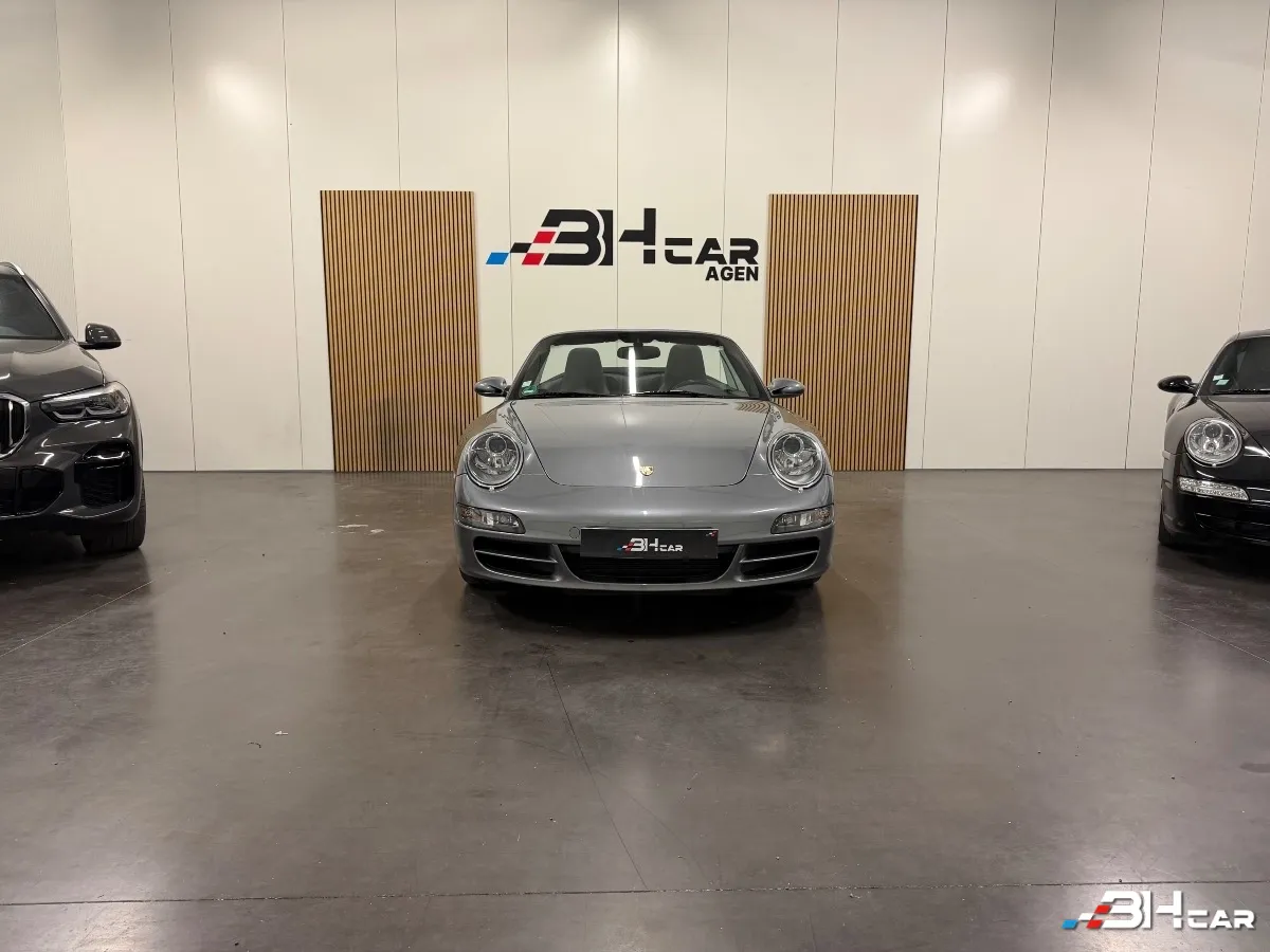 Porsche 911 - photo 2