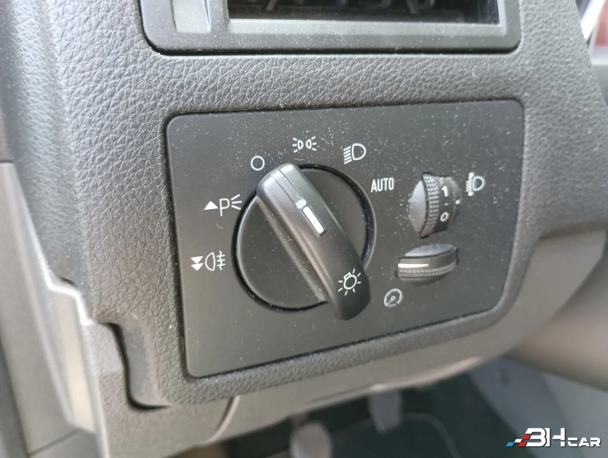 Ford Kuga - photo 23