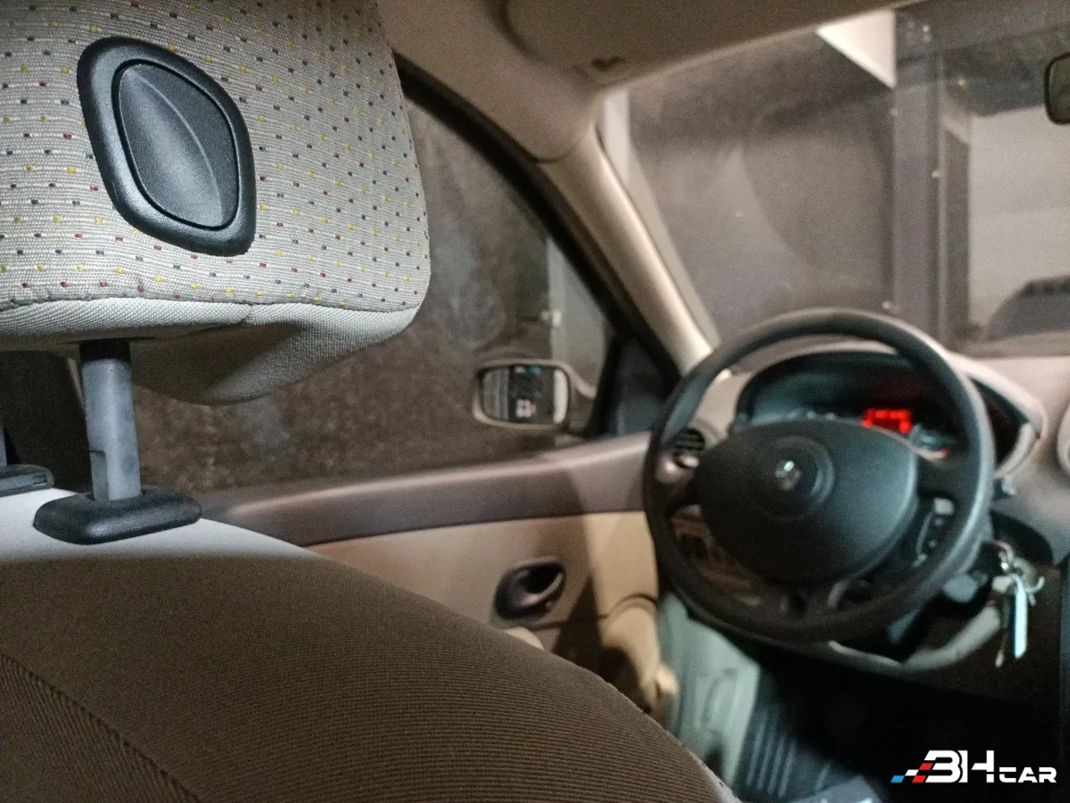 Renault Clio - photo 11