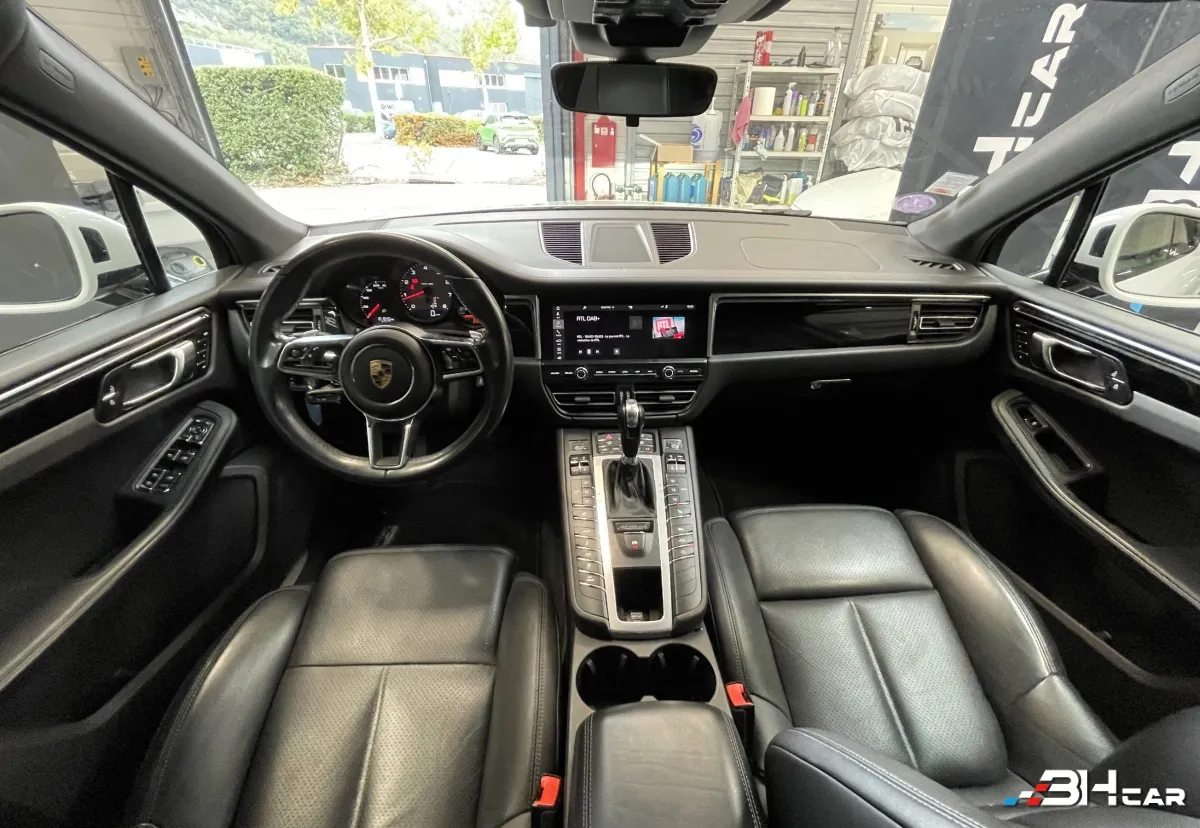 Porsche Macan - photo 12
