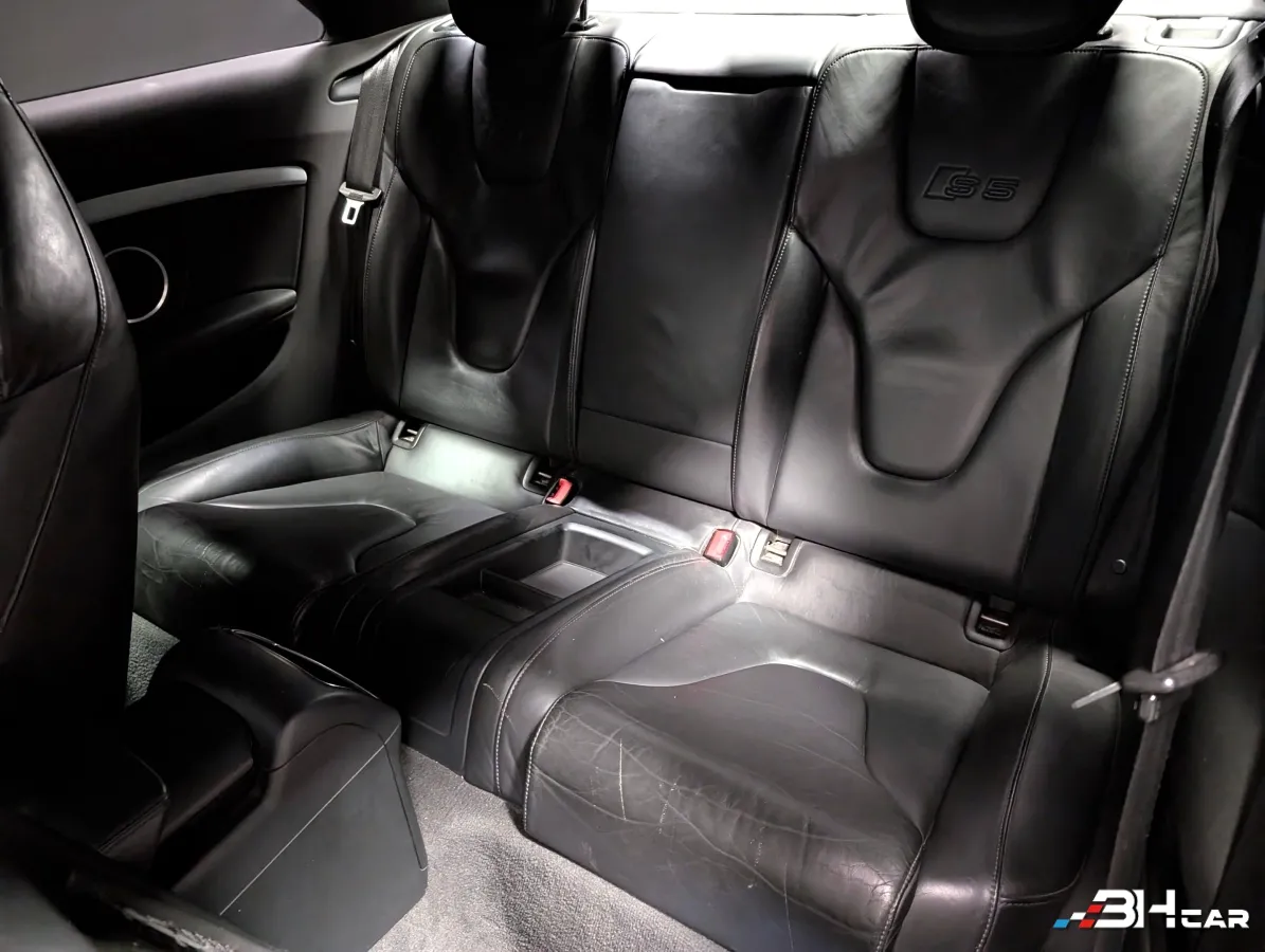 Audi S5 - photo 16