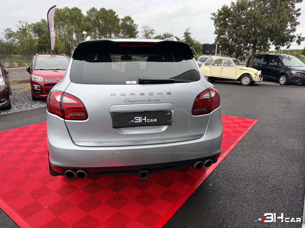 Porsche Cayenne - photo 5