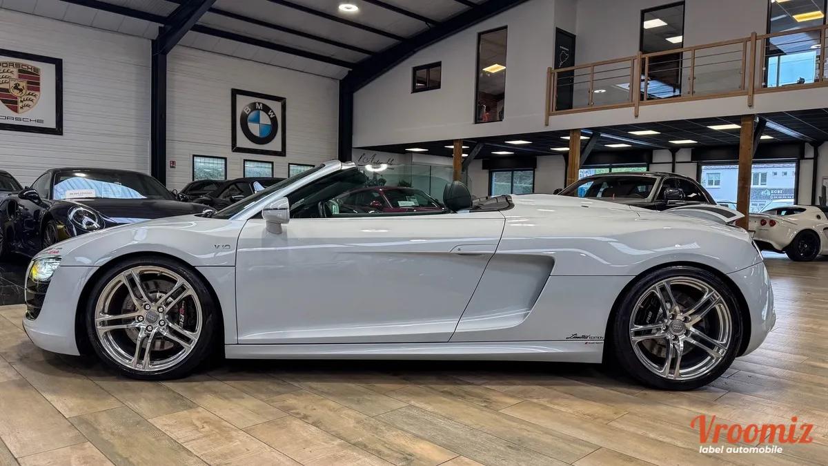 Audi R8 