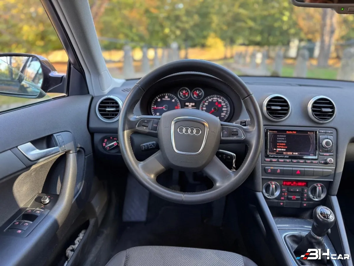 Audi A3 - photo 10