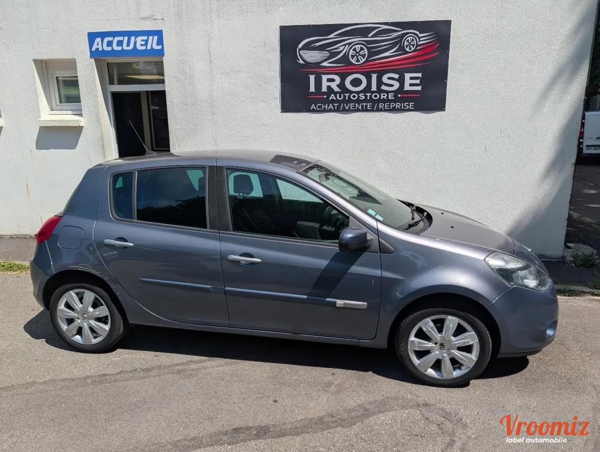 Renault Clio 1.6 110 DYNAMIQUE BVA