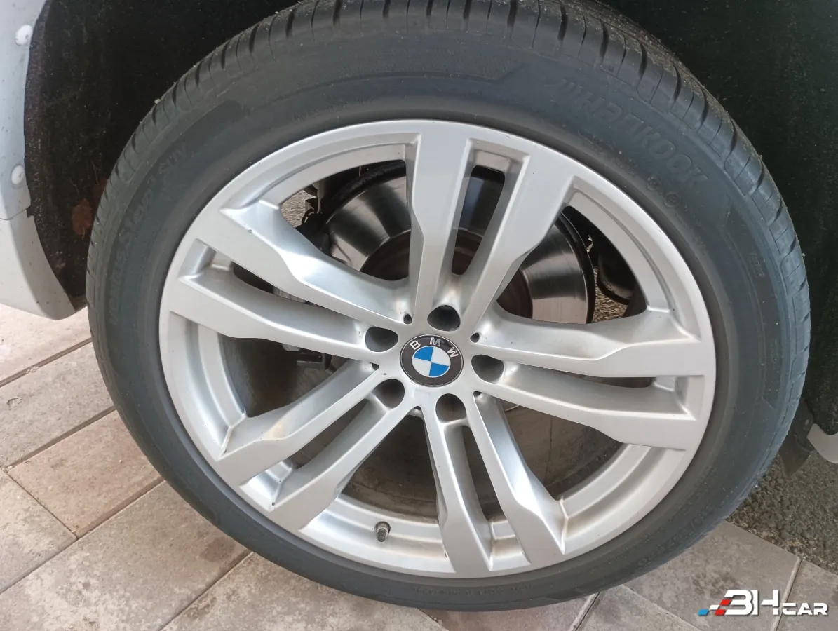 Bmw X5 - photo 13