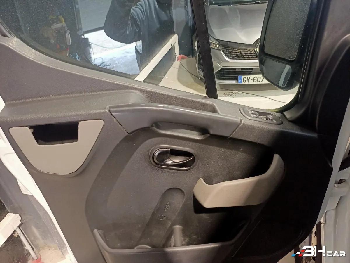 Aperçu indisponible de RENAULT Master Vu