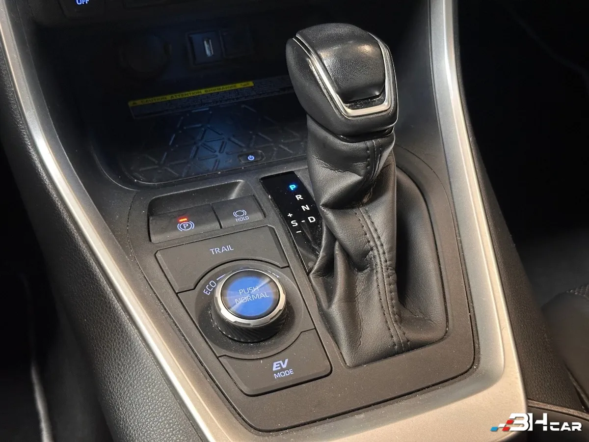 Toyota Rav-4 - photo 18