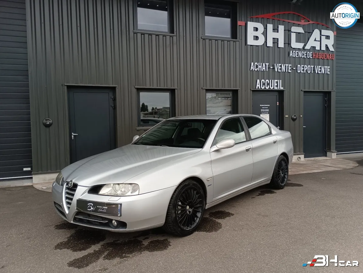 Alfa Romeo 166