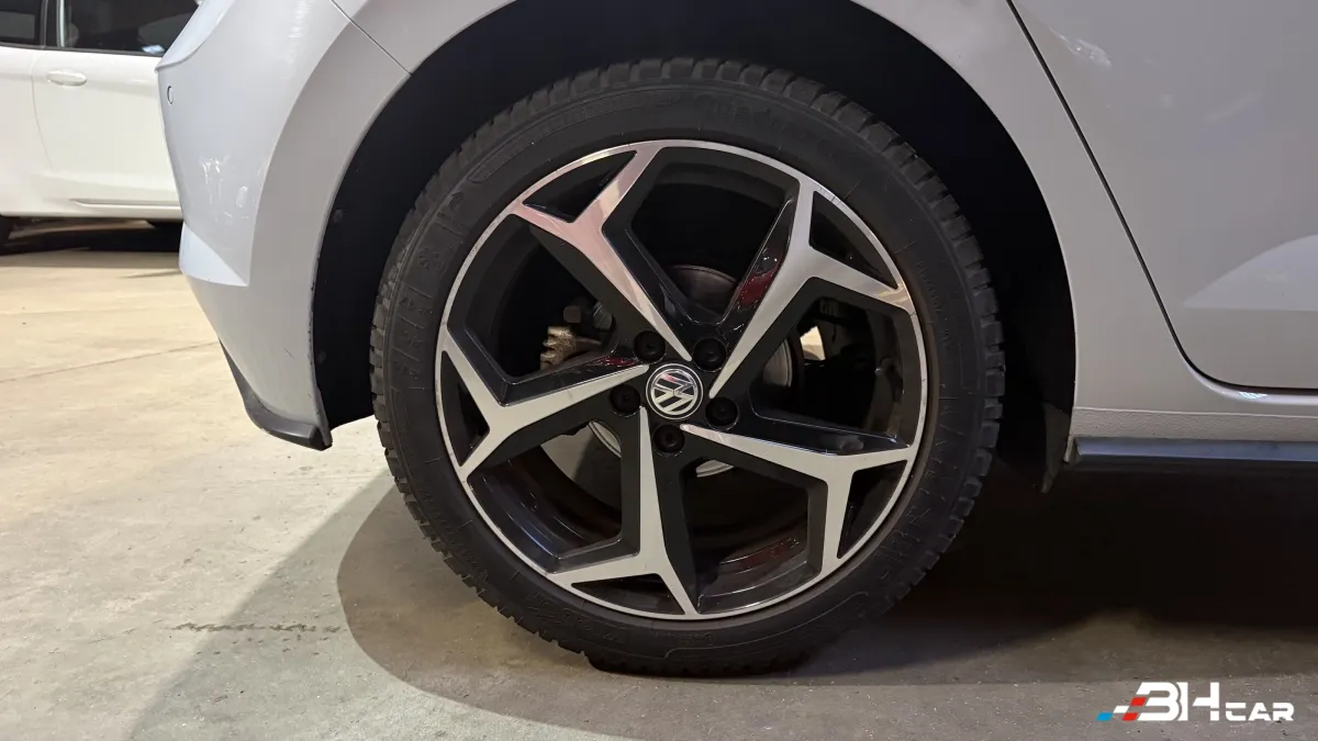 Volkswagen Polo - photo 10