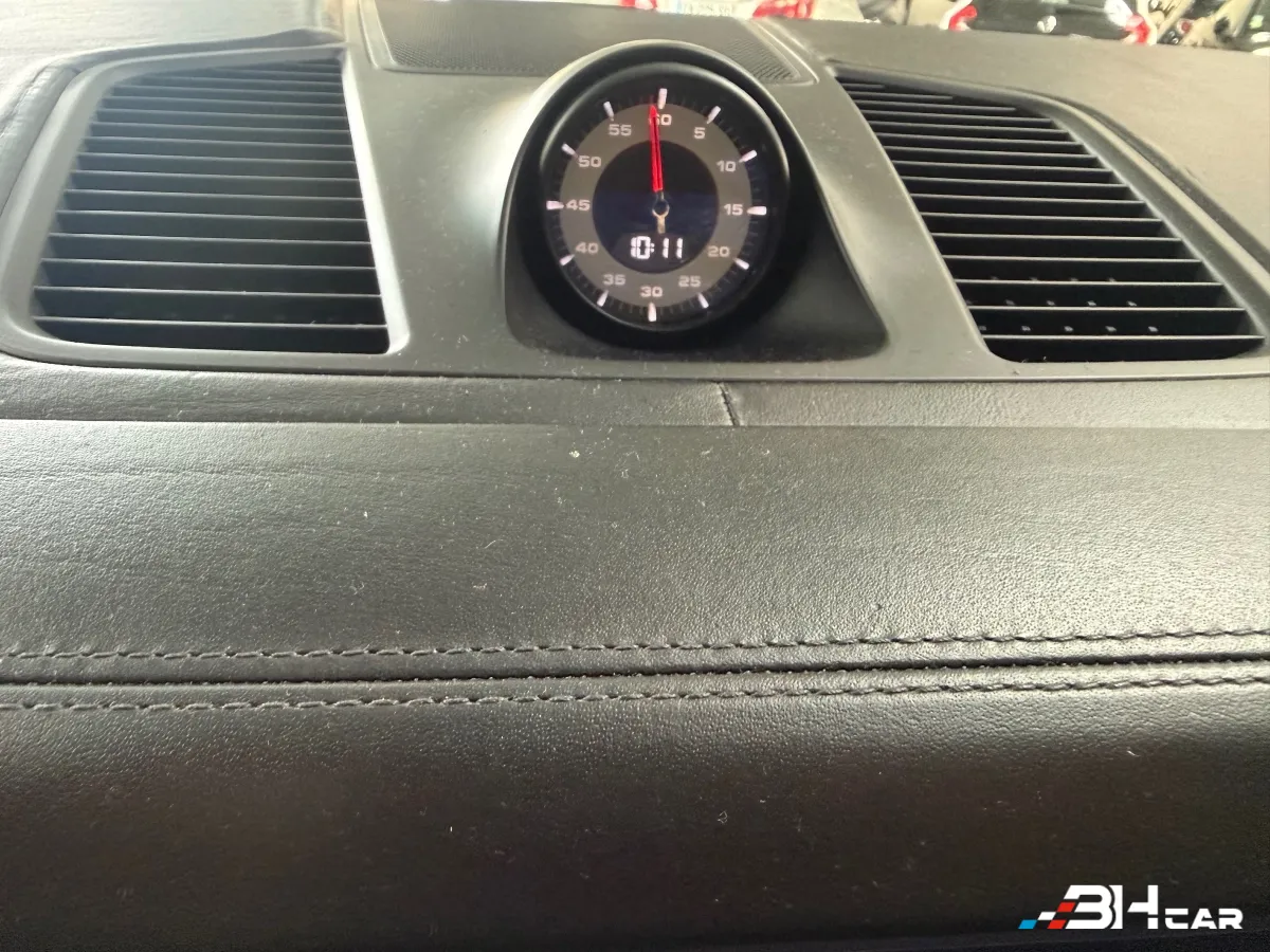 Porsche Cayenne - photo 29
