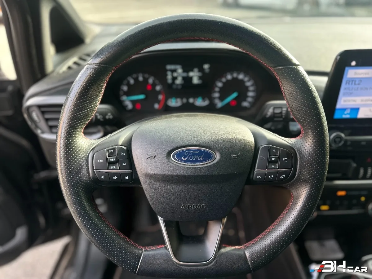 Ford Fiesta - photo 17