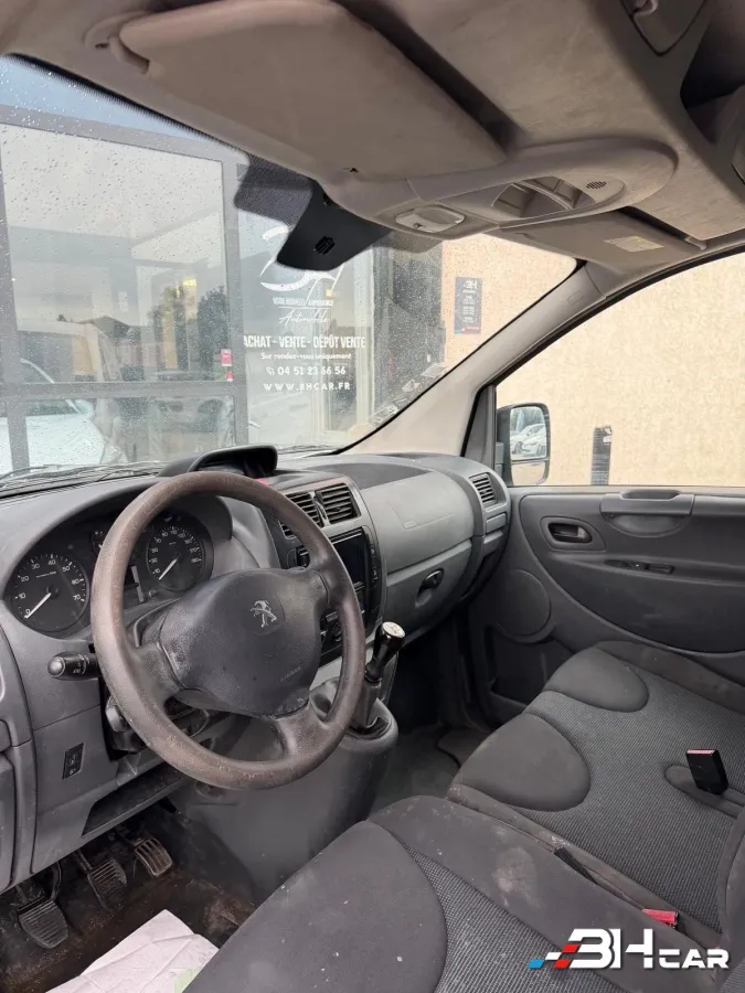 Peugeot Expert Vu - photo 10