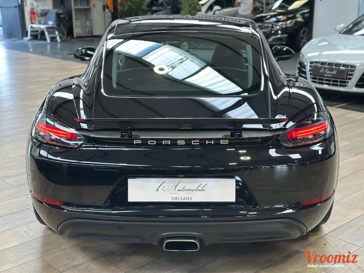 Porsche 718 Cayman 