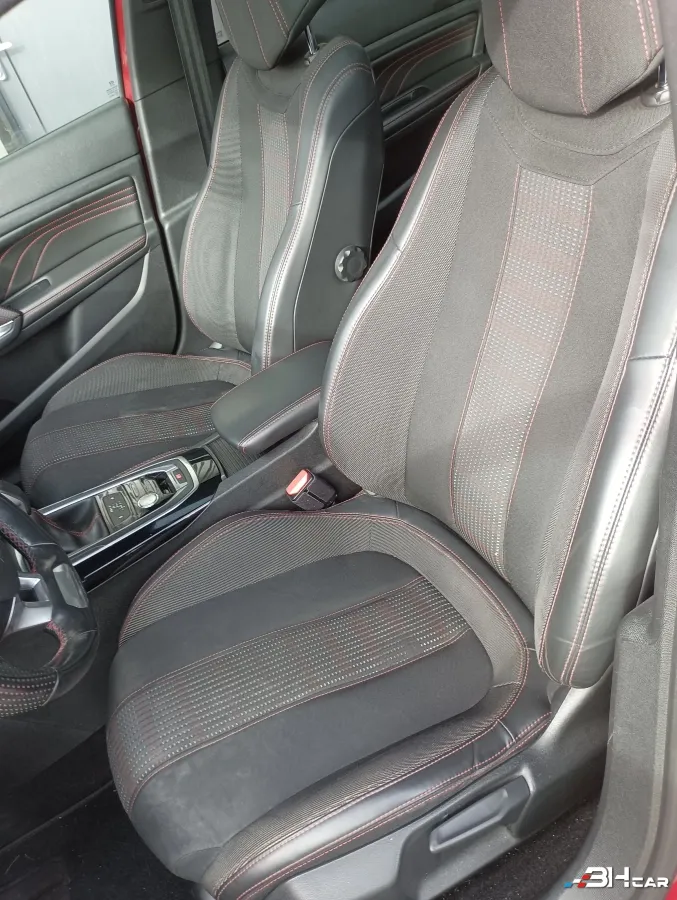 Peugeot 308 - photo 18